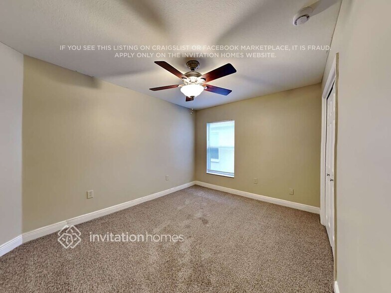 Building Photo - 5530 S Sparrow Hawk Ct