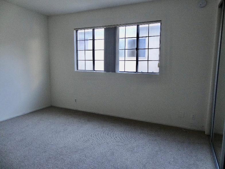 Building Photo - 3648 Motor Ave