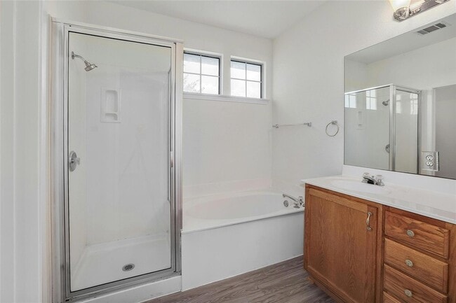 Building Photo - 8518 Cahill Dr