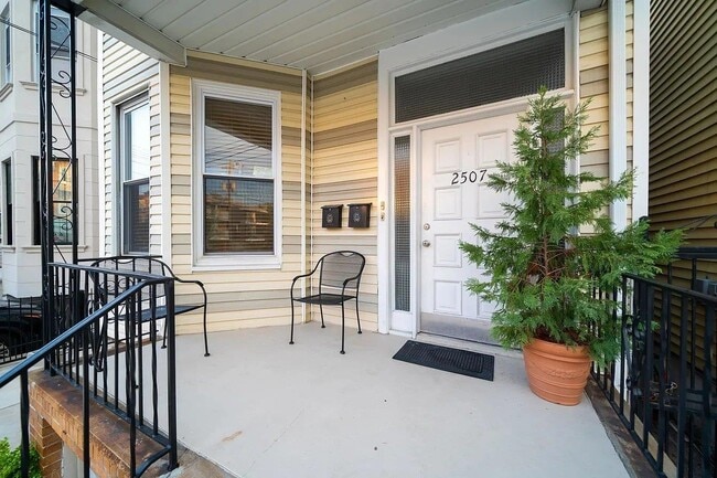 Building Photo - 2507 Palisade Ave