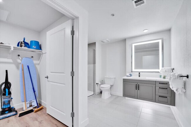 Building Photo - 3798 7th Ave