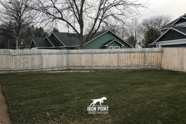 Building Photo - 3bed/2bath - Landscaping Included plus fenced yard, & two car garage.