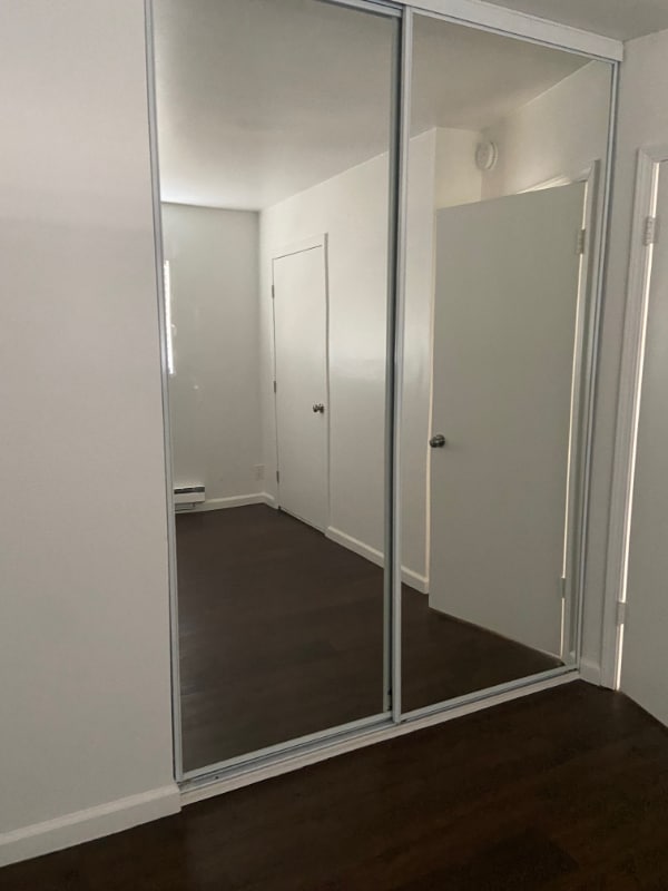 Building Photo - 14718 Magnolia Blvd