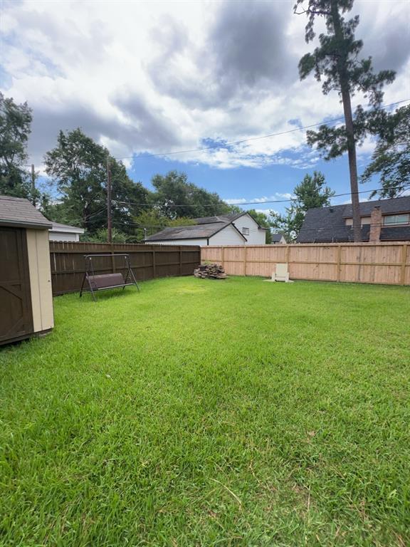 Building Photo - 3907 Glenheather Dr