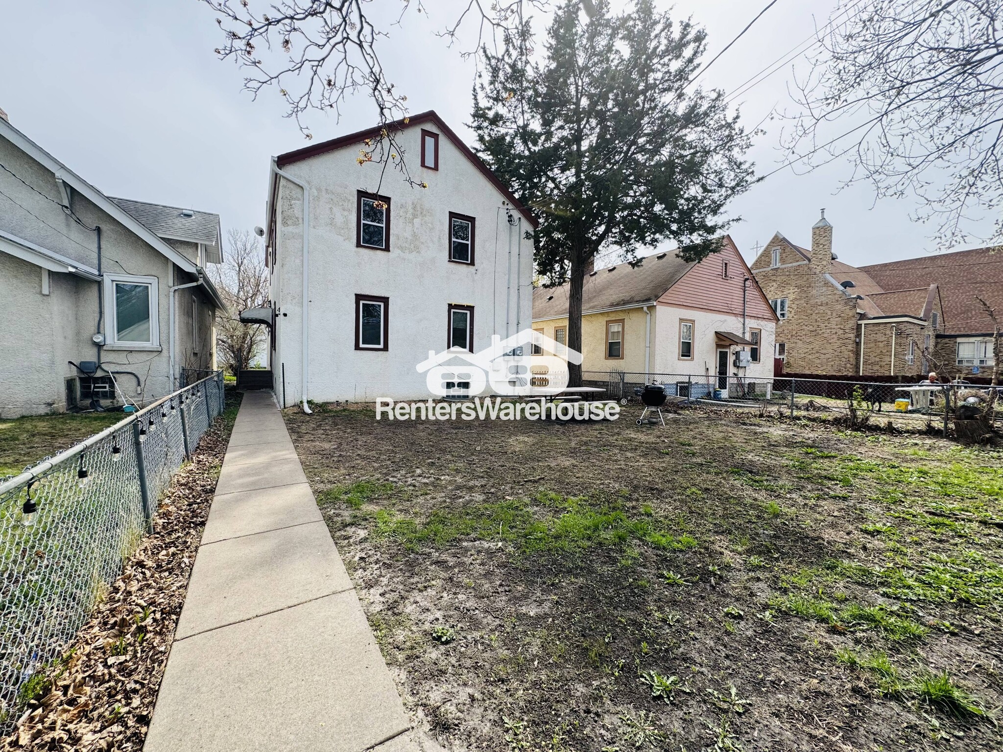 Building Photo - 2104 Lowry Ave N