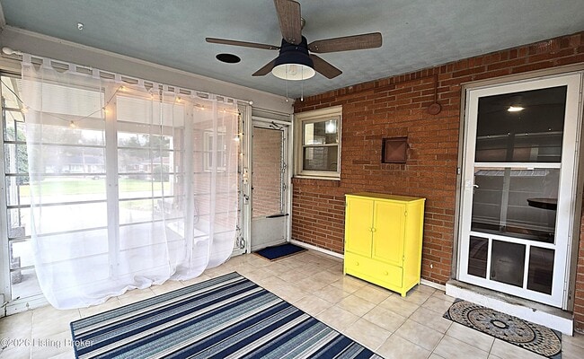 Building Photo - 1707 Nightingale Rd