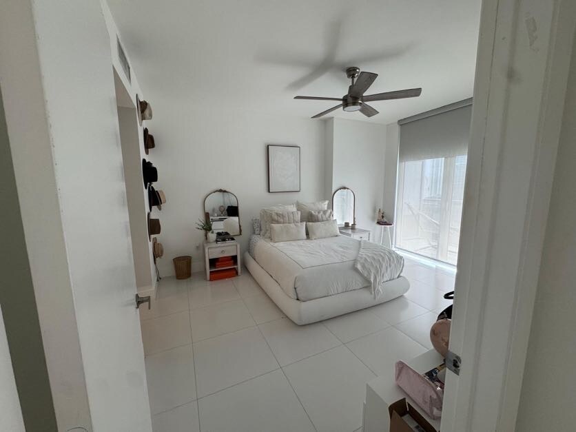 Building Photo - 92 SW 3rd St