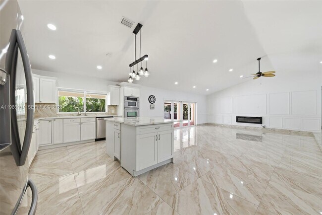 Building Photo - 6344 NW 74th Terrace