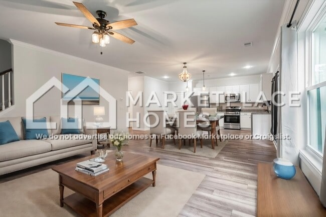 Building Photo - 296 Torslanda Ln