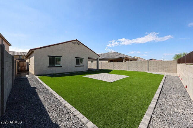 Building Photo - 24388 W Verlea Dr