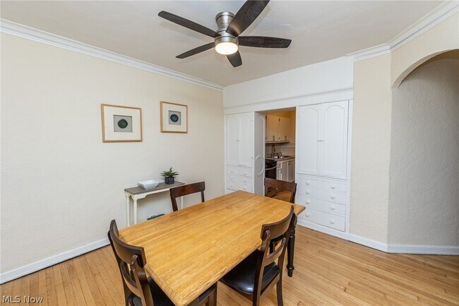 Building Photo - 2330 Euclid Heights Blvd