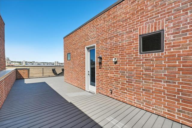 Building Photo - 408 Rayner Ave