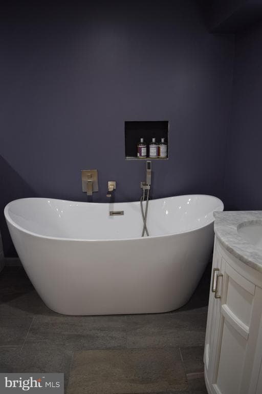 Building Photo - 999 Sunnyside Rd