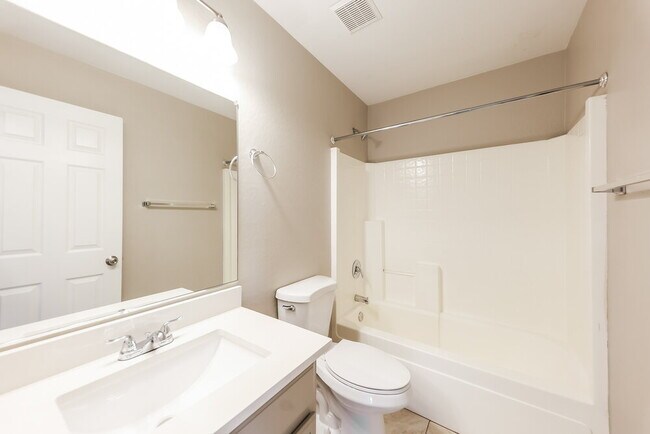 Building Photo - 1465 S 230th Dr