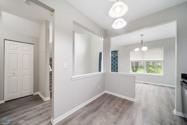Building Photo - 2926 Gypsum Cir