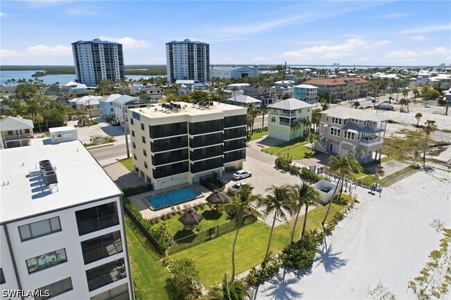 Building Photo - 4450 Estero Blvd