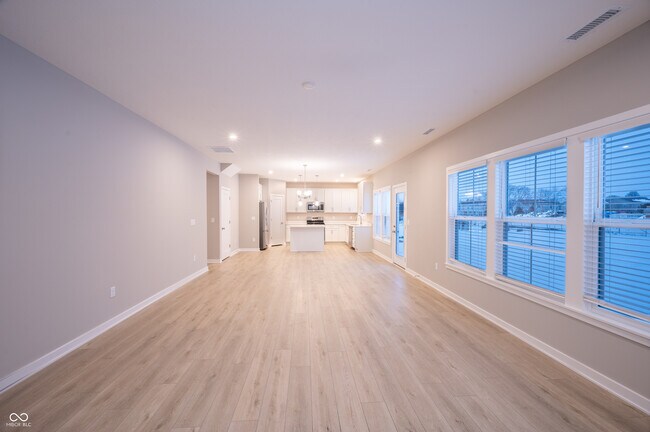 Building Photo - 7294 Broadview Ln