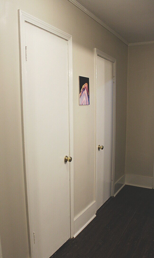 Building Photo - 2529 Napier Ave