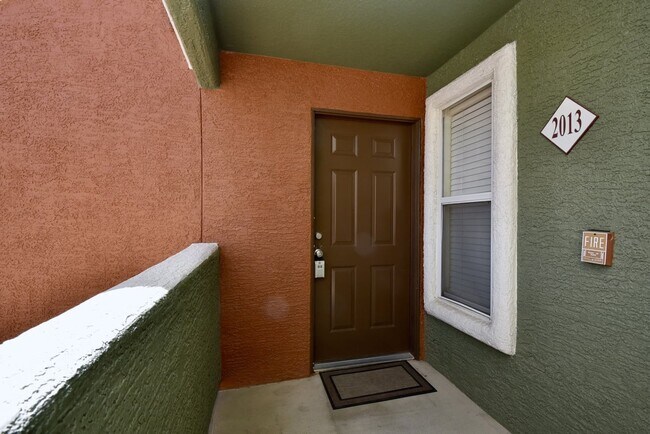 Building Photo - 2nd Level Specious One Bedroom Condo at Copper Sands!