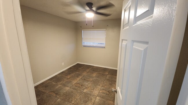 Building Photo - 3379 North Ave