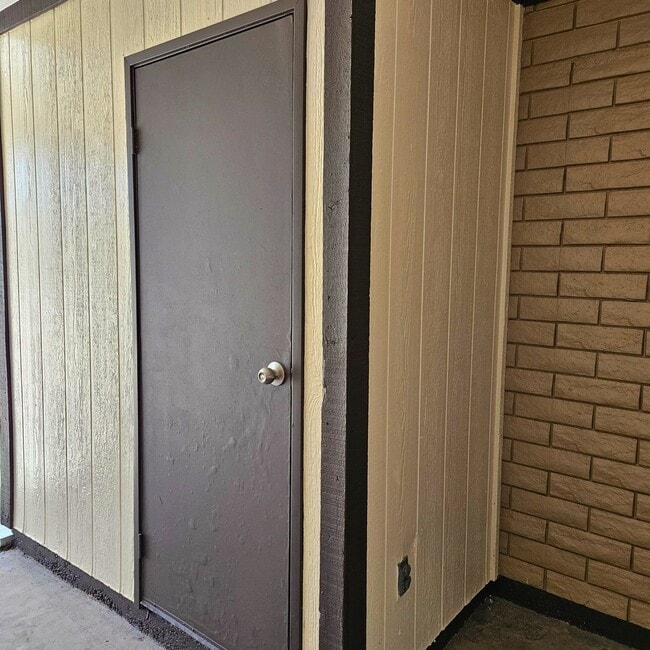 Building Photo - Dedicated to ACTIVE MILITARY OR VETERAN FA...