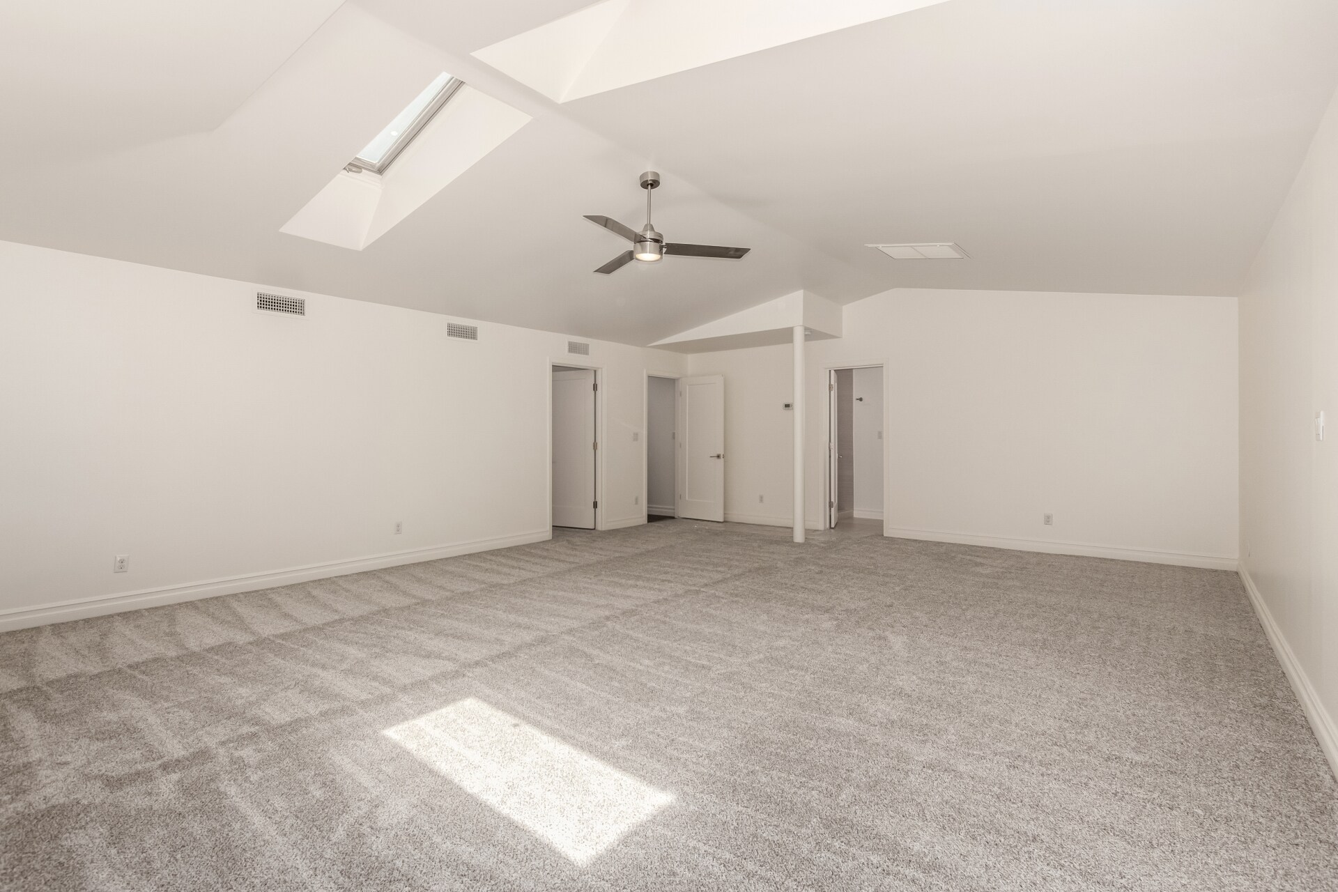 Building Photo - 4109 N 33rd Pl