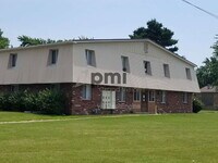 Building Photo - 371 Southland Dr