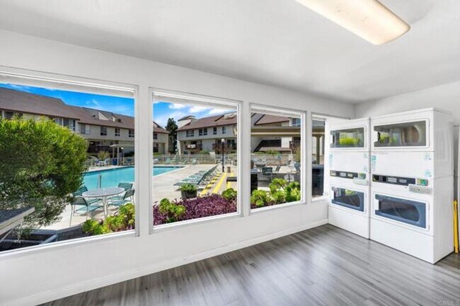 Building Photo - Beautiful 2 Bed/2 Bath Condo for Rent in Mission Verde!