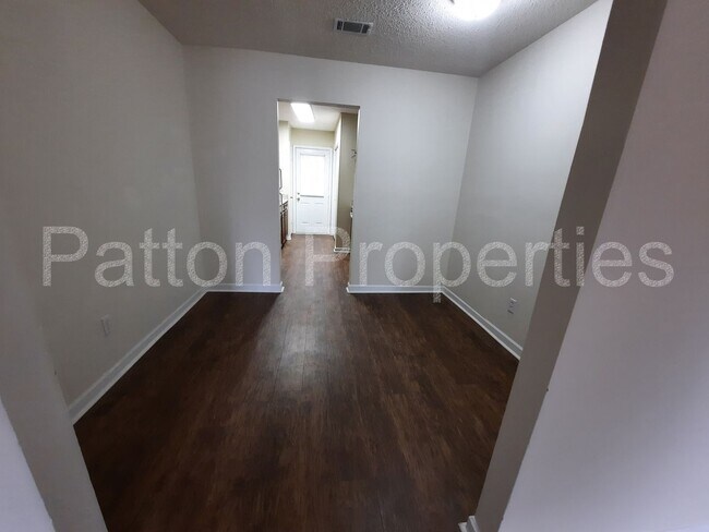 Building Photo - 1833-1835 Kathleen Drive -  Outside CoC -R...