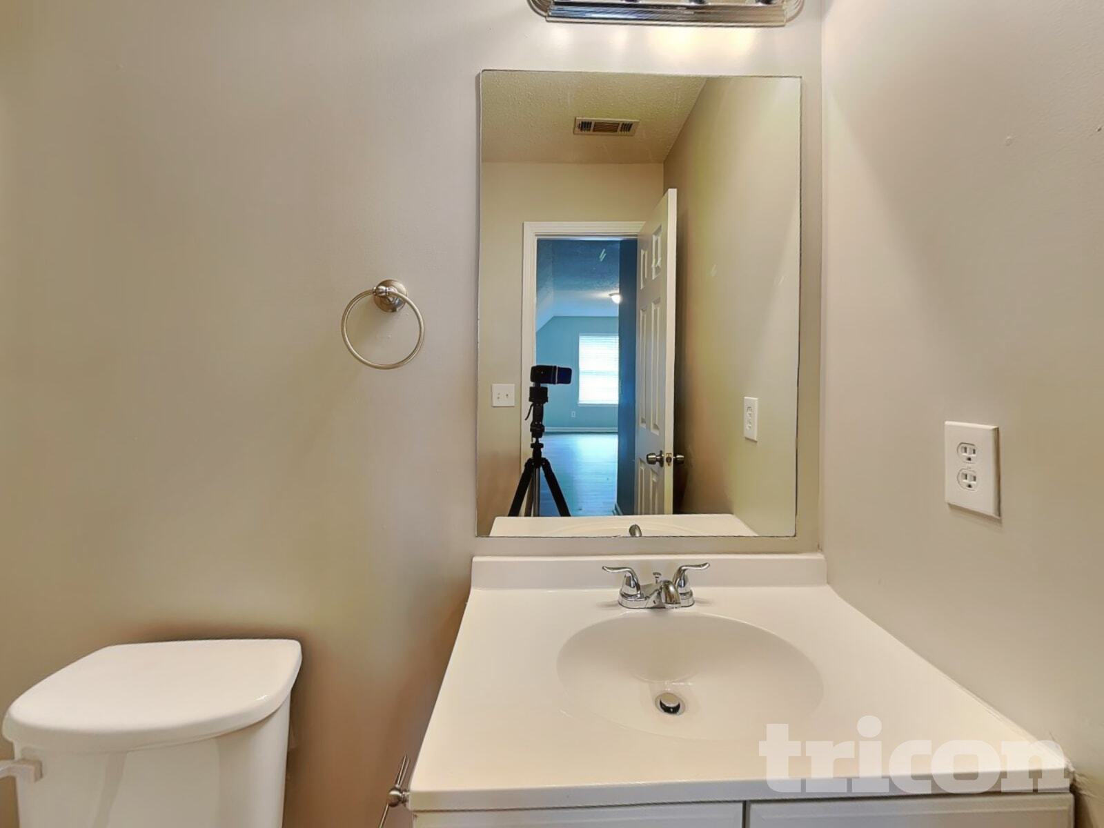 Building Photo - 3596 Caseys Cove