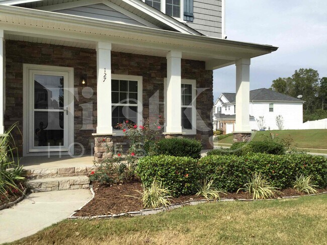 Building Photo - 127 Colville Rd