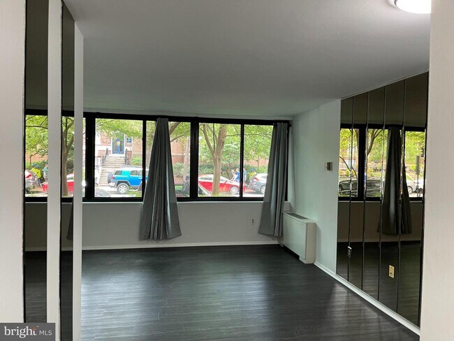 Building Photo - 2030 F St NW