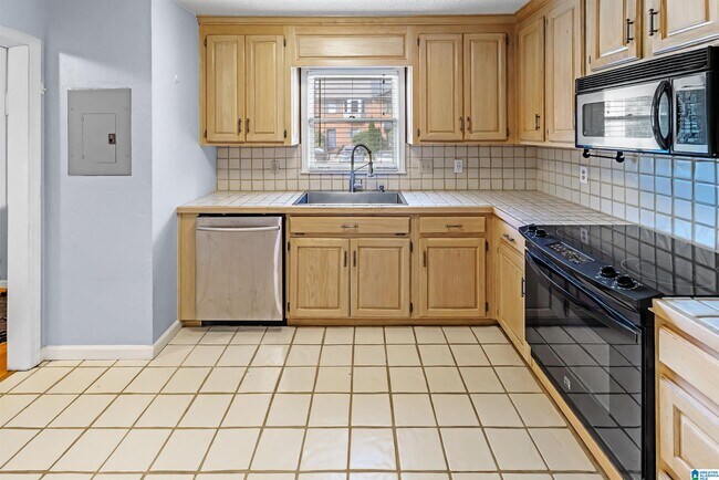 Building Photo - 3416 Wisterwood Ln