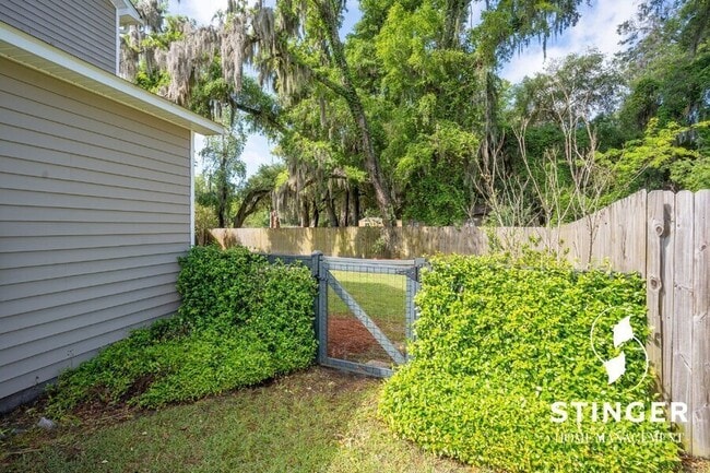 Building Photo - 39 Spearmint Cir
