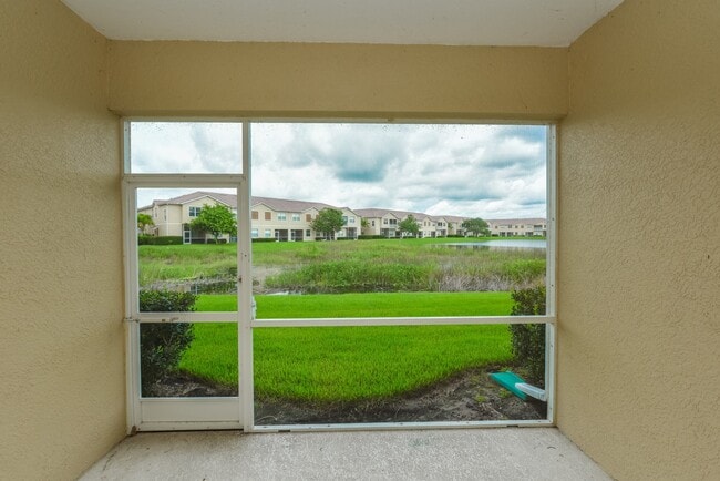 Building Photo - 3716 Parkridge Cir