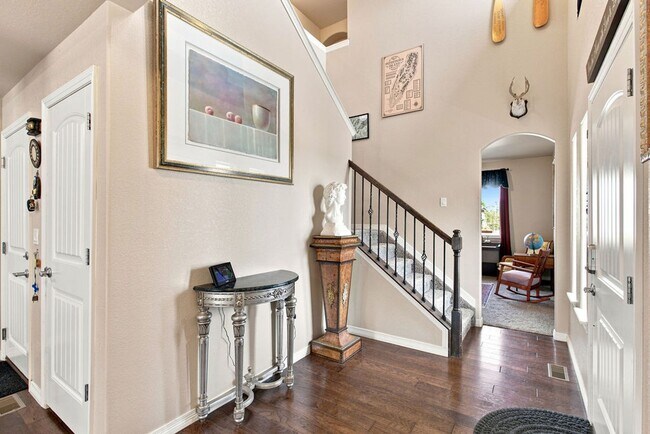 Building Photo - 509 Wrangell Ln