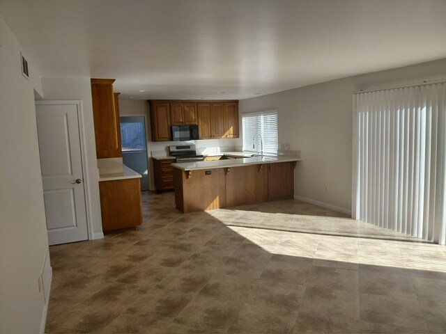 Building Photo - 5612 Galloping Way