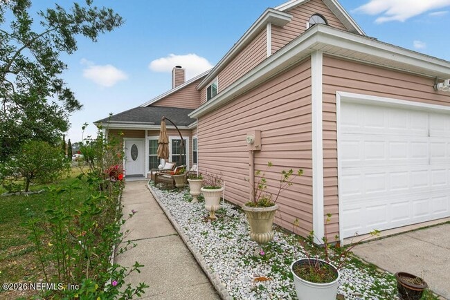 Building Photo - 10523 Broomsedge Ct