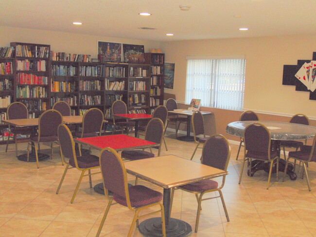 GAME ROOM LIBRARY CARD ROOM - 1045 Country Club Dr