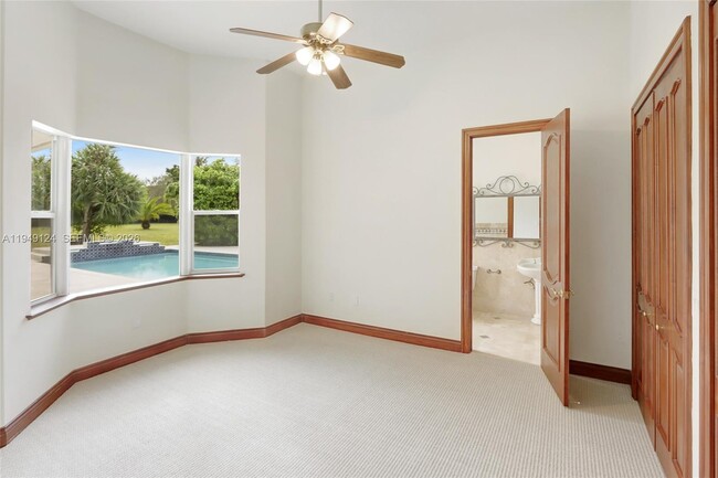 Building Photo - 8480 SW 98th St