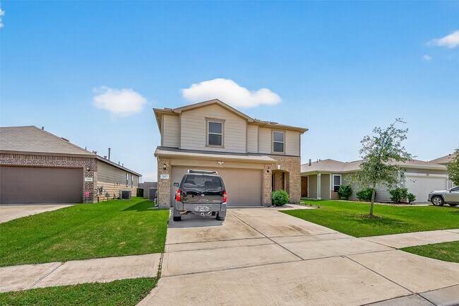 Building Photo - 2623 Hawthorn Park Ct