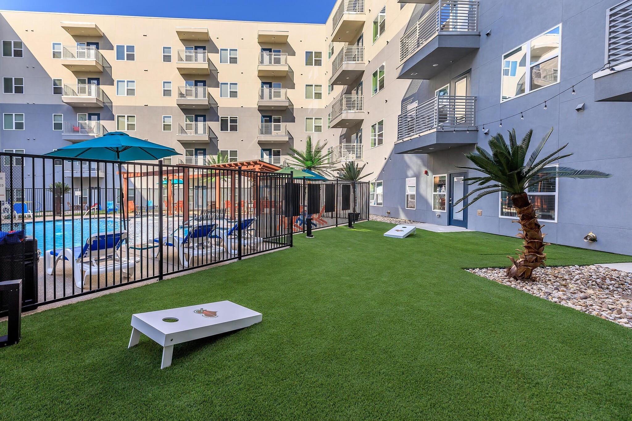 Building Photo - 2422 S Carrier Pkwy