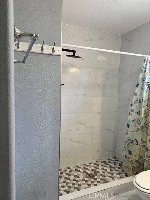 Building Photo - 1233 California Ave