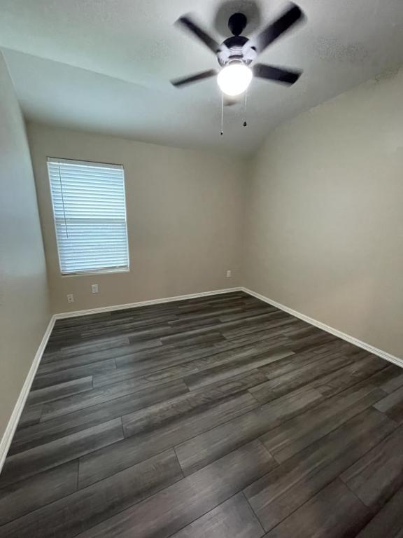 Building Photo - 744 Watson Wy