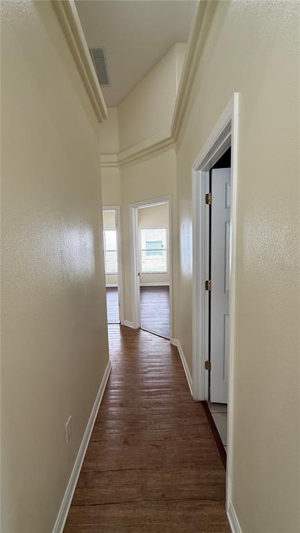 Building Photo - 16644 Rolling Green Dr