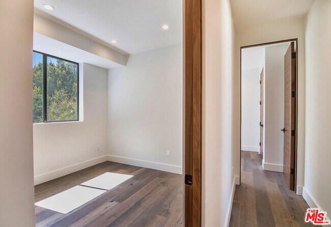 Building Photo - 5002 Patagonia Ct