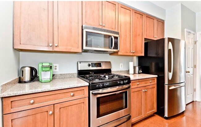 Building Photo - 5108 Observation Way