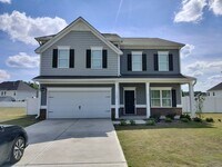 Building Photo - New Home on Old Barn Rd.