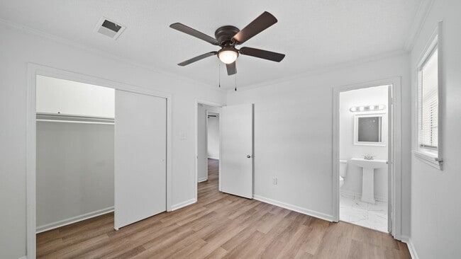 Building Photo - 1517 Michael St