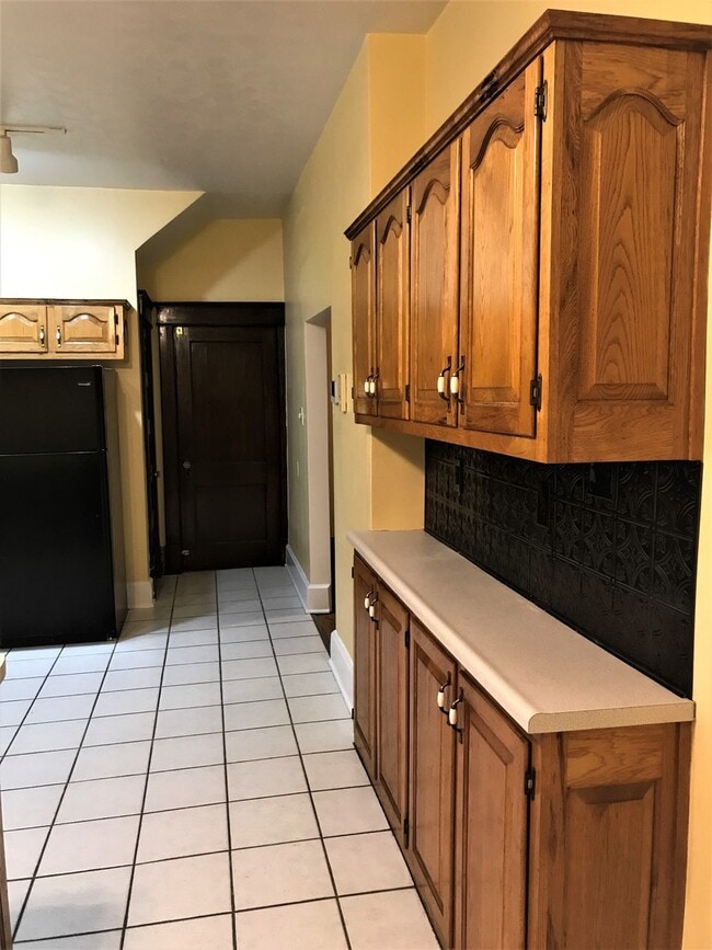 Building Photo - 120 Ninth St